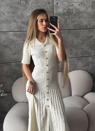 Женское платье