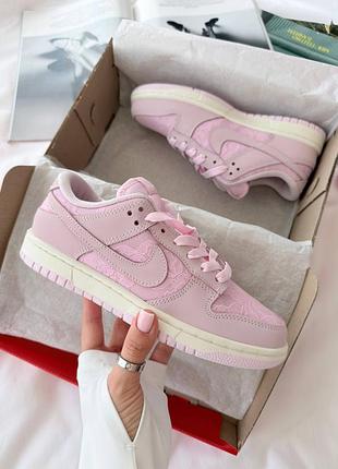 Nike dunk low lace pack pink regal жіночі кросівки найк данк