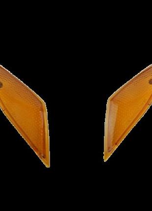 Стекло передних поворотов suzuki sepia zz