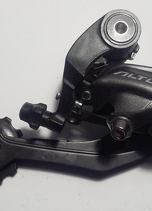 Задний переключатель "shimano" alivio на 9 скоростей с креплением на болт