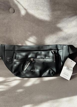 Стильная водонепроницаемая поясная сумка gaston luga spläsh hip pack black