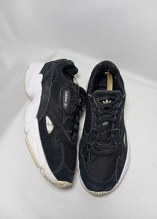 Кроссовки adidas, черные, женские