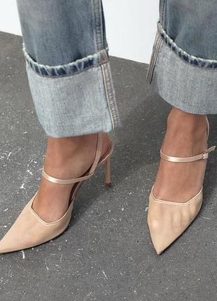 Очень красивые туфли цвета беж с сеткой zara
☝️☝️☝️☝️☝️☝️☝️☝️☝️☝️☝️