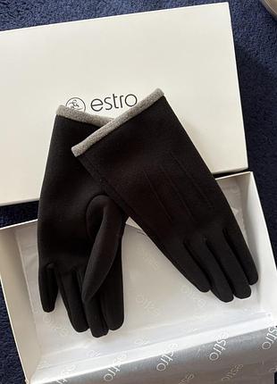 Нові рукавички estro