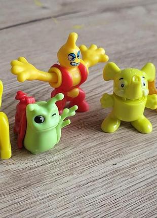 Фигурки kinder 2