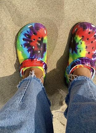 Крокси шльопанці класик графіка сабо оригінал / crocs classic tie-dye graphic clog  ( розмір 39 )