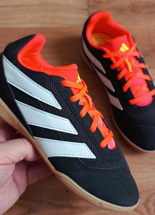 Новые оригинальные футзалки adidas predator р36.5 длина стельки по факту23.3см,