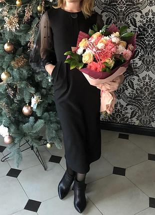 Сукня міді