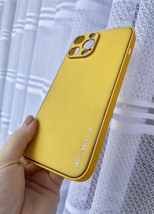 Чохол силіконовий яскравий жовтий шкіряний на айфон iphone 13 pro max 13 про макс