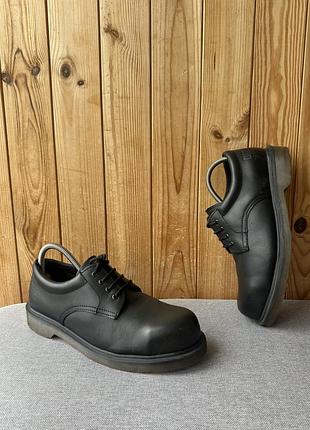 Шкіряні чоловічі туфлі ботинки чоботи взуття черевики dr martens