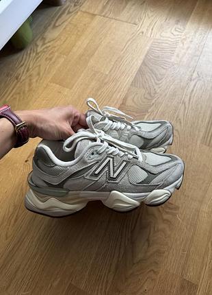 New balance 9060