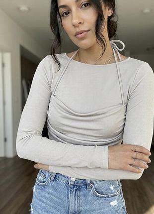 Світло-сірий лонгслів з довгими рукавами та драпіруванням від zara