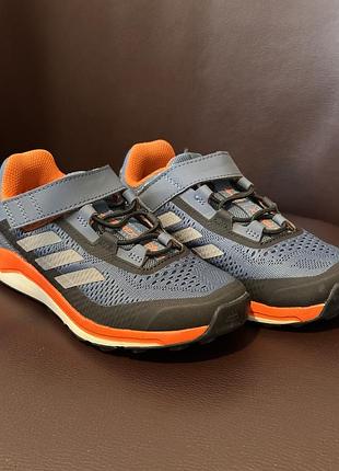 Кросівки adidas terrex