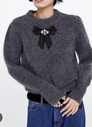 Неперевершений светрик zara
