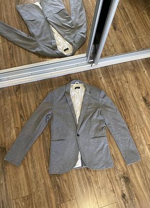 Піджак zara l-xl