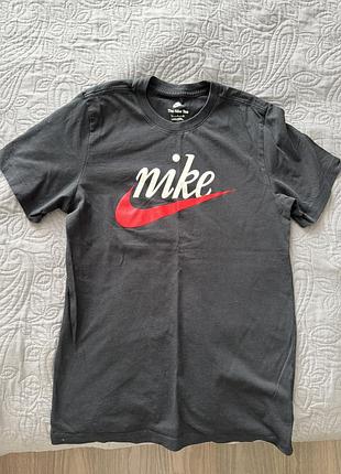 Футболка nike