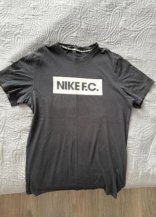 Футболка nike
