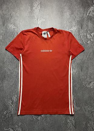 Футболка adidas vintage big logo striped lampas адидас биг лого большой логотип на лампасах s