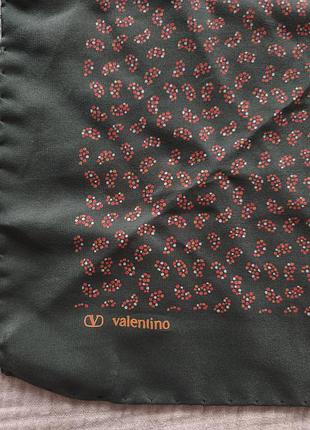 Valentino хустка шовк вінтаж розмір 39*39 гаврош