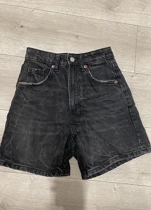 Zara жіночі шорти xs