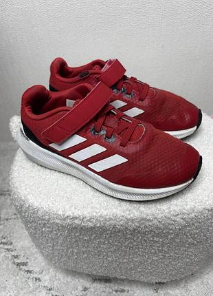 Кросівки adidas 33