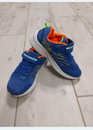 Кросівки дитячі skechers оригінал.розмір 32