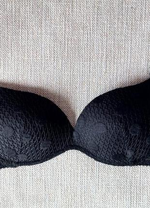 Черный бюстгальтер intimissimi р.75в