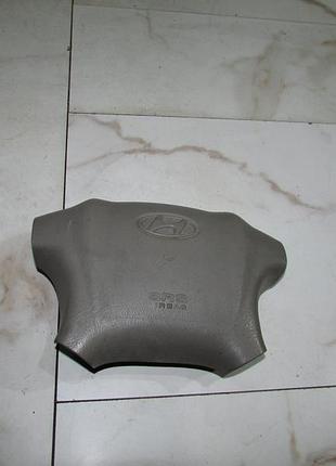 Подушка в руль airbag бежевий hyundai tucson jm 2004-2012