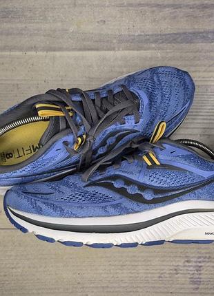 Кроссовки saucony
