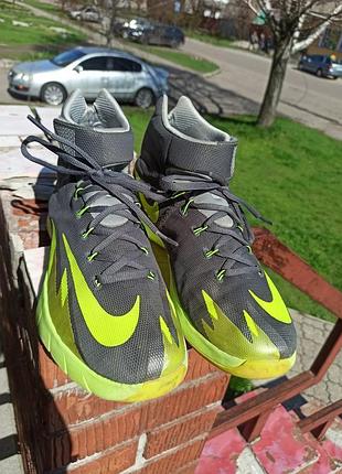 Кроссовки nike zoom hyperrev 2