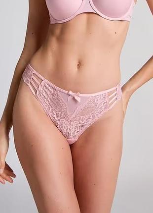 Шикарні сексуальні бразиліани hunkemoller 3xl