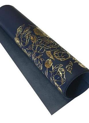 Відріз шкірозамінника з тисненням золотою фольгою, дизайн golden peony passion, color dark blue, 50 см х 25 см