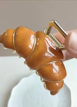 Оригинальный металлический крабик для волос круассан 🥐
