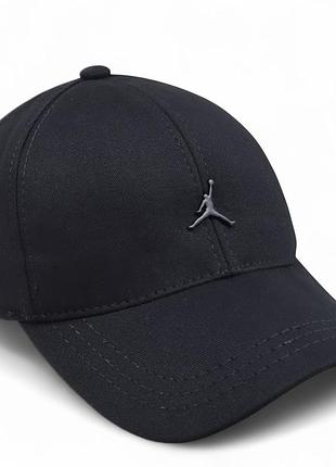 Бейсболка jordan черная хлопковая с вышитым логотипом