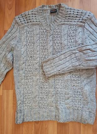 Мужской теплый свитер