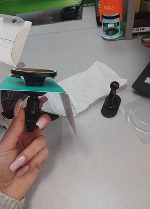 Б/у esr halolock magnetic car phone mount
