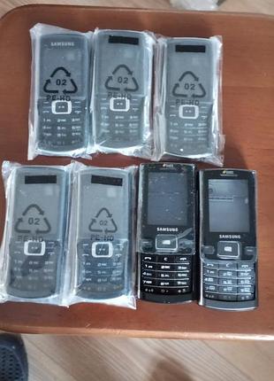 Продам корпуса для телефона самсунг  c3310 i d780