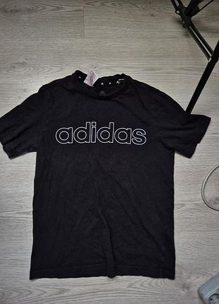 Шорты и футболка adidas на подростка