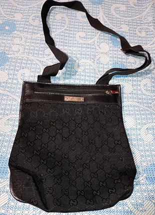 Сумка з лого gucci