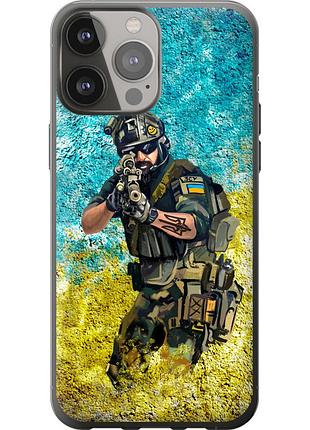 Чохол силіконовий патріотичний на телефон iphone 13 pro max воїн зсу "5311u-2371-58250"
