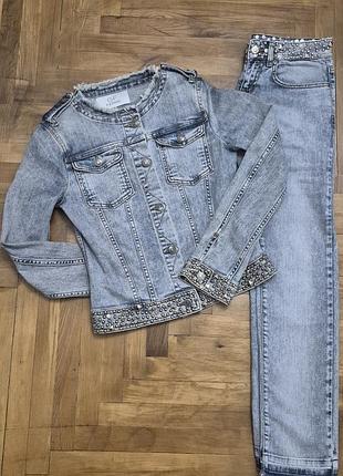 Стильный джинсовый костюм gf ferré (оригинал). размер 26 (xs-s)