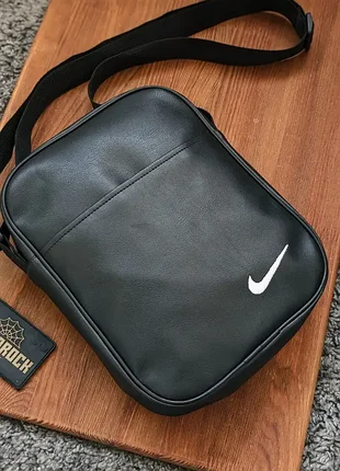 Чоловіча сумка чорна nike барсетка шкіряна найк сумка через плече 3