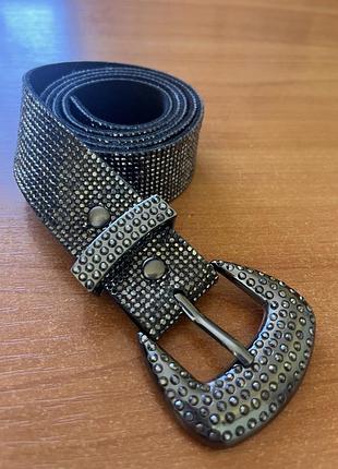 Ремінь жіночий зі стразами bershka