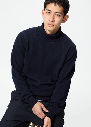 Гольф из шерсти uniqlo (478542)