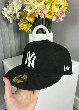 Оригінальна унісекс кепка new era 59fifty mlb 55.8см