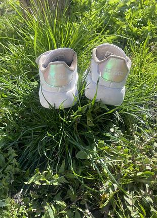 Я кросівки дитячі adidas