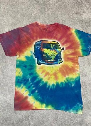 Вінтажна tie-dye футболка з принтом volkswagen