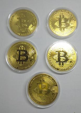 5 сувенирных биткоинов под золото