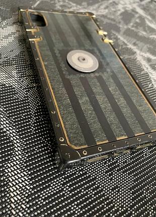 Противоударный чехол на iphone xr 2