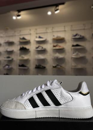 Adidas tyshawn low 2